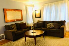 Belleville House | The Bellevegas Bungalow