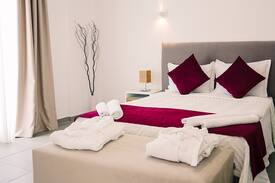 Stavros Bed & Breakfast | Suite Pool View-Stavros Beach Hotel