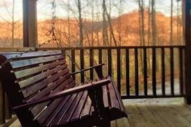Irvine Cabin | Cottage on the Hill at Harmony Hollow