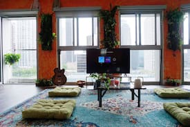Bunker Hill Apartment | Downtown Luxury Penthouse view suite