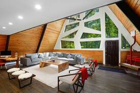 Hunter Villa | Wanderlust Catskills near base of Hunter Mountain