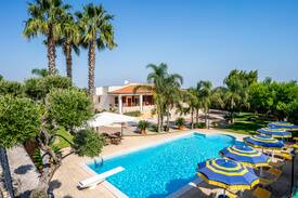 Monopoli Villa | Villa Carmen - Villa with private pool in Puglia