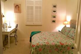 Eagle Heights House | Grace Cottage - Relaxing Mountain Weekend Getaway