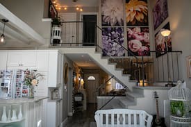 Lafayette Cabin | Waneka Lake Quiet Escape - Serene Artists Home