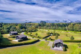 Matakana Cabin | Beauregard Matakana Accommodation