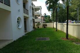 Flic-en-Flac Villa | Beachfront villa with seaview on Flic en Flac