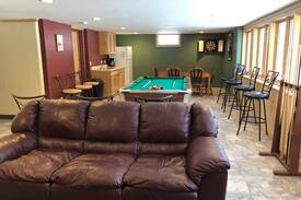 Lansing House | Driftless Area Inn & Event Center