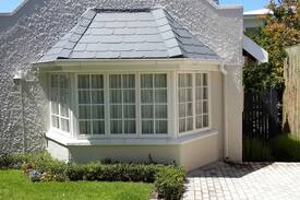 Eastcliff Cabin | The Nook -cosy and comfortable