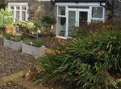 Y Felinheli Apartment | Pant Yr Ardd, Y Felinheli - A spacious garden flat