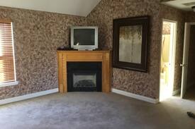 Albrightsville House | Pocono hide out