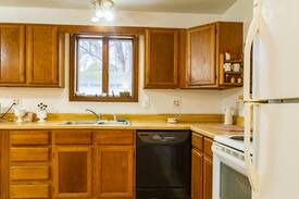 Town of Richmond House | June's House at Honeoye Lake Park
