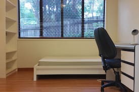 Holland Park West House | Lovely and comfortable place to stay in Brisbane