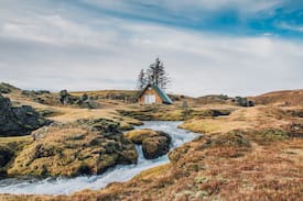 Kirkjubaejarklaustur Cabin | Fossar Cabin