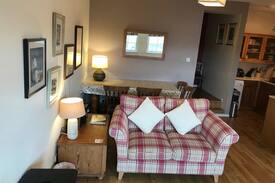St Monans Apartment | Old Bank House, St Monans - Sleeps 4