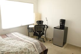Woodland Hills House | Quiet, safe, convenient and close to everything!