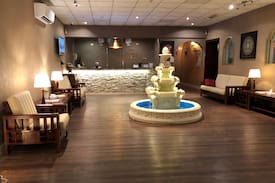 Muttrah Hotel | MUTRAH HOTEL- JUST WALK-IN DISTANCE MUTRAH SOUQ