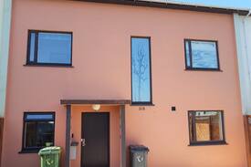 Keflavik House | A Pink Elephant is in the room B at Faxabraut 31B