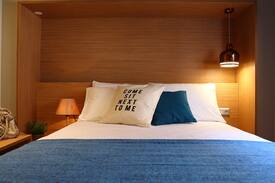 Thessaloniki City Centre Hotel | Escape ... in style / Downtown Seaside Gate_301