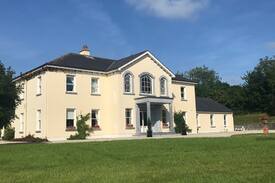 Tullyallen House | Triple Room Ensuite B & B