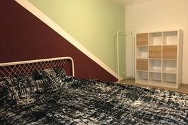 Villers-le-Bouillet House | Chambre dans une maison partagée