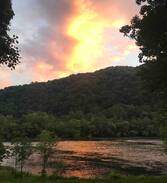 Meadow Bridge House | Mary’s Place on New River- Rest, Relax, Rejuvenate