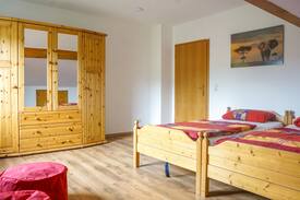 Dieblich Apartment | Roberts Unterkunft in Mariaroth für bis zu 14 Pers