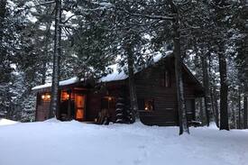 Grand Marais Cabin | Gunflint Trail Camp Cedar Ridge Grand Marais, Mn