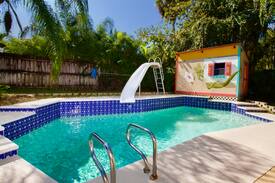 Safety Harbor House | Charming Safety Harbor Lazy Lizard Villa with Pool