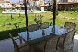 Davutlar Villa | Kuşadasi davutlar sahil sitelerinde luks villa