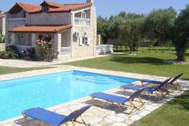 Lithakia House | Villa Kathleen on the Greek Island of Zakynthos!