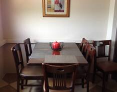 Oranjestad Hostel | Pista Q Shared Close to Airport/Restaurants/Shops