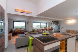 Haverfordwest House | Belle Vue