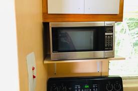 River Oaks Apartment | Columbus Heights Exquisite Condo