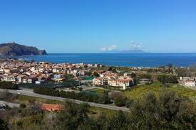 Falcone Villa | Casa vacanze "La Cuspide Blu"