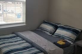 Sicklerville House | IDYLLIC ROOM2, 5mn WALK TO THE SHOPPES @CROSS KEYS