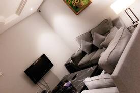 Al Olaya District Apartment | ثلاثة و ستون أجنحة فندقية Sixty Three Hotel Suites