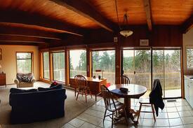 Quathiaski Cove House | Private room in lovely Quadra view house.