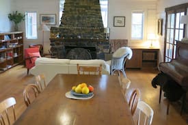 Wilyabrup House | Alegria- Character Home in Bush Setting with Views