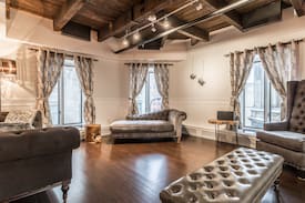 Old Montreal Apartment | Mystical 2 Floor Penthouse Loft In Old Montreal