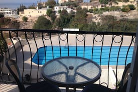 Tala Villa | Villa with large shared pool and sea view