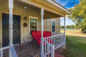 Fayetteville Other | Guesthouse at Blue Barn Ranch