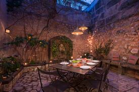 Pollensa House | Mansion Fabregues is a Unique townhouse just a few minutes from Pollensa's main square