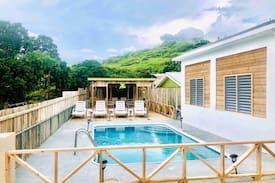 Treasure Beach Villa | ReefsEdge Villa: A unique gem in Treasure Beach