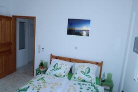 Foinikounta Apartment | Großzügige Ferienwohnung in Finikounda mit bezauberndem Ausblick auf das Meer