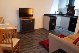 Ainley Top Apartment | The Snug Lindley