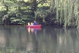 Compton Abbas House | Lakeside Cottage - at Incombe Farm