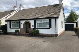 Ballycastle House | Windsong, the quaint Ballycastle bungalow.