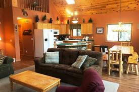 Spring Brook House | Shady Chalet @ Spring Brook Resort | Grand Cedar Chalet | Fantastic Game Room