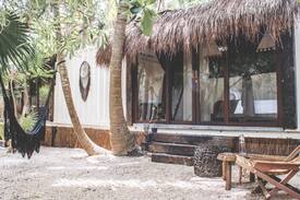 Zona Hotelera Apartment | PALMAR STAY (Beach Access) - Jungle Glamtainer 2