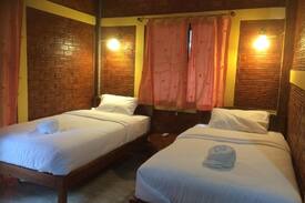 Ranong Resort | นายัง รีสอร์ท Nayang Resort